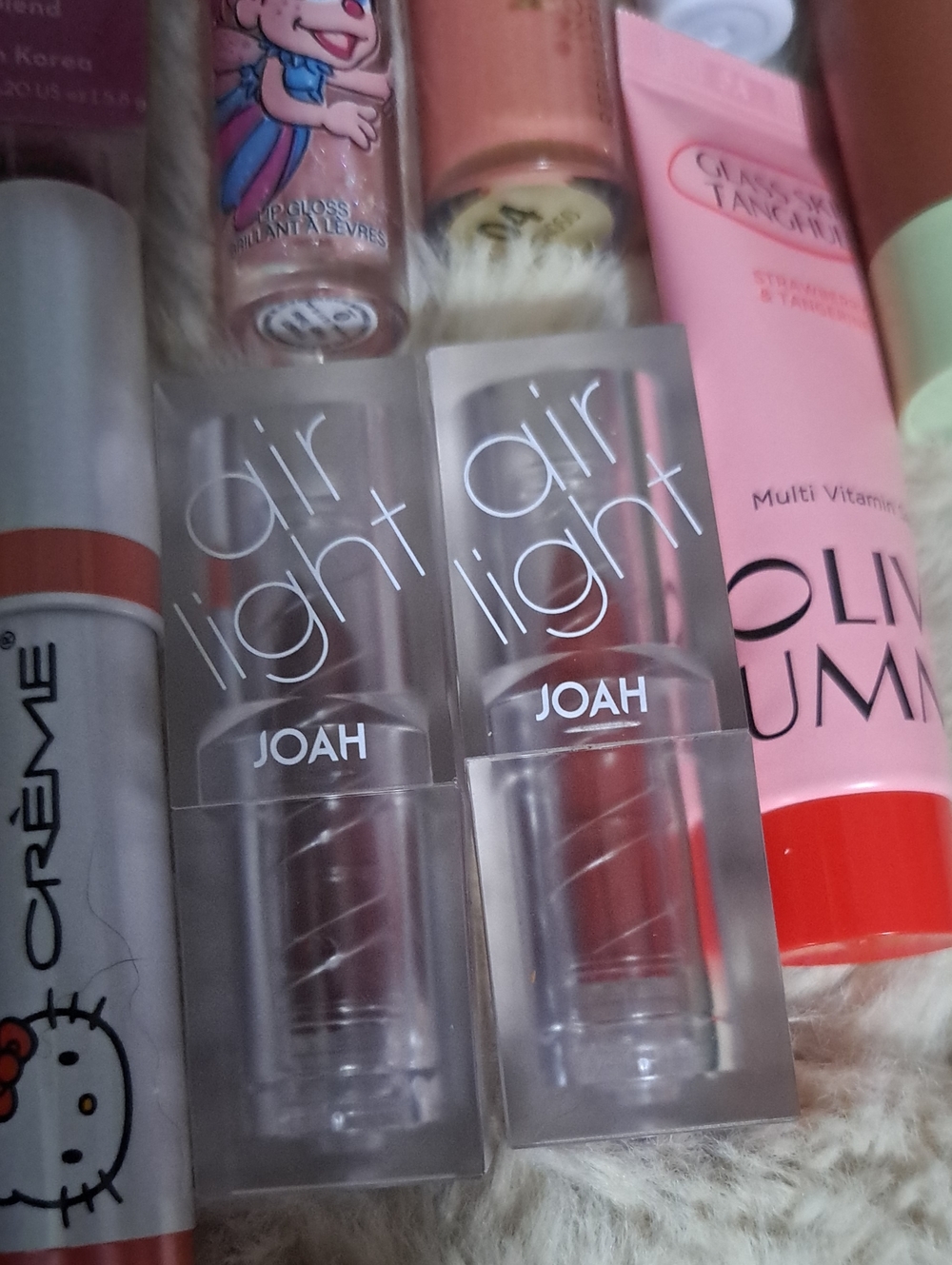New Makeup Bundle - Picture 7 of 8